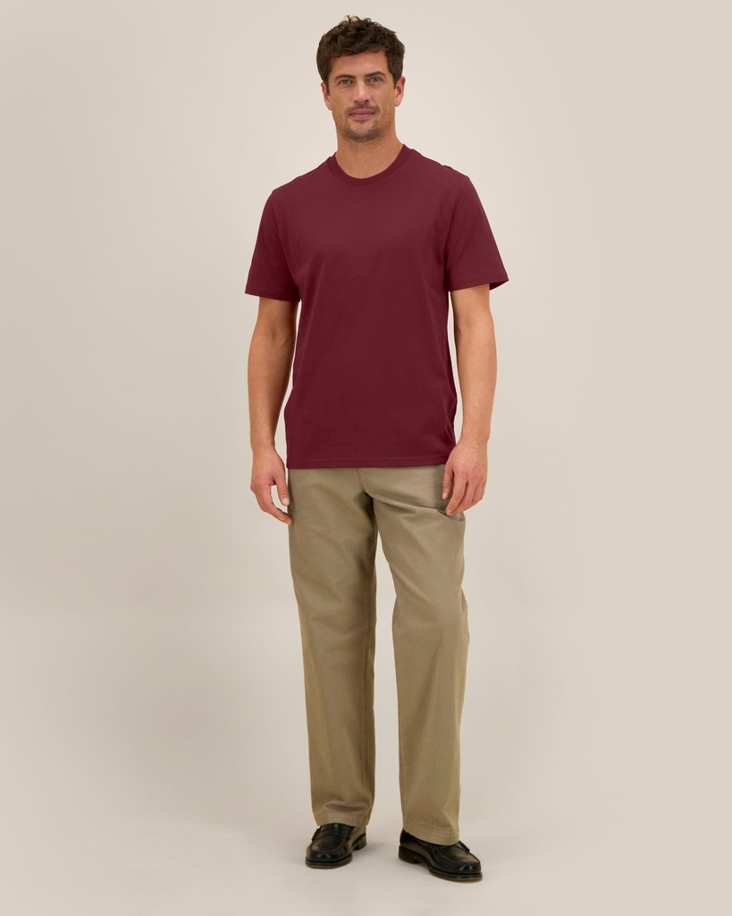 CREATOR 2.0 (Burgundy, L) - Front businesswear view, model photo