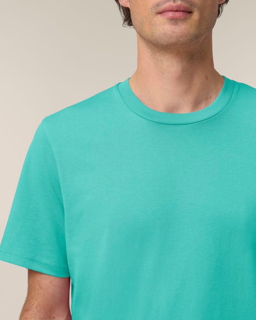 CREATOR 2.0 (Pool Blue, 2XS) - Front detail, model photo
