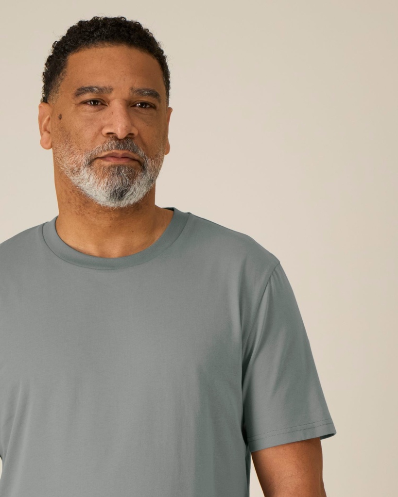 CREATOR 2.0 (Misty Grey, 2XL) - Front detail, model photo