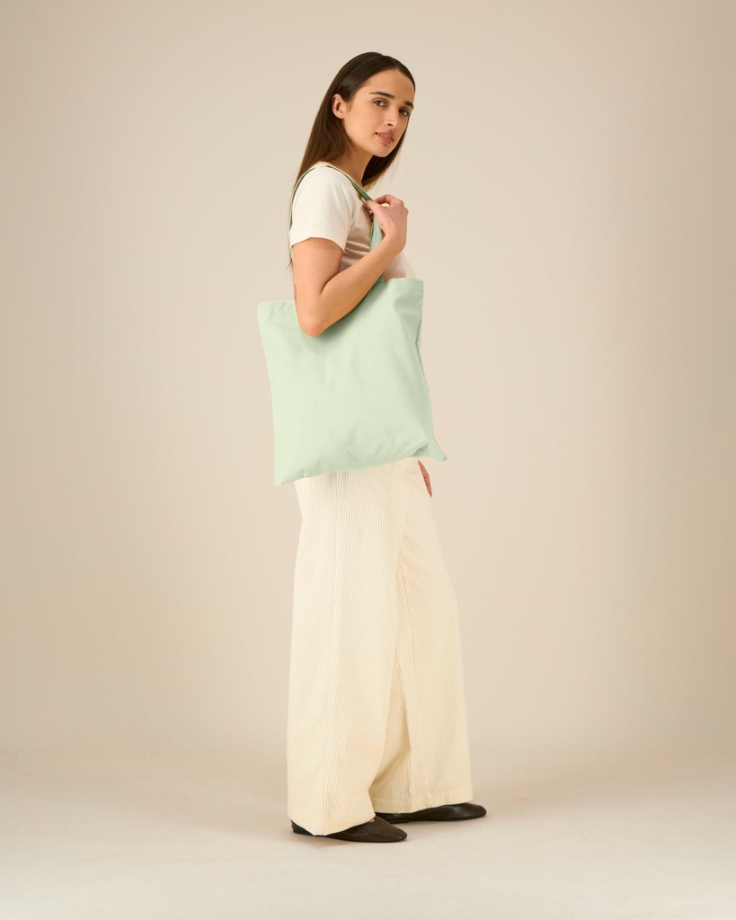 Light Tote Bag (Stem Green) - Front view, model photo 5
